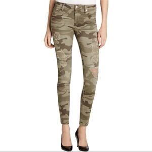 True Religion Halle Mid Rise Super Skinny Jeans In Destroyed Distressed Camo 27